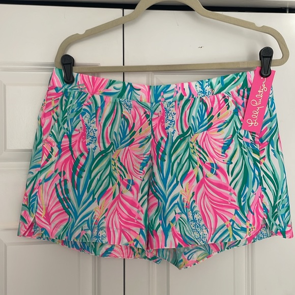 Lilly Pulitzer Pants - Lilly Pulitzer Ocean View Shorts